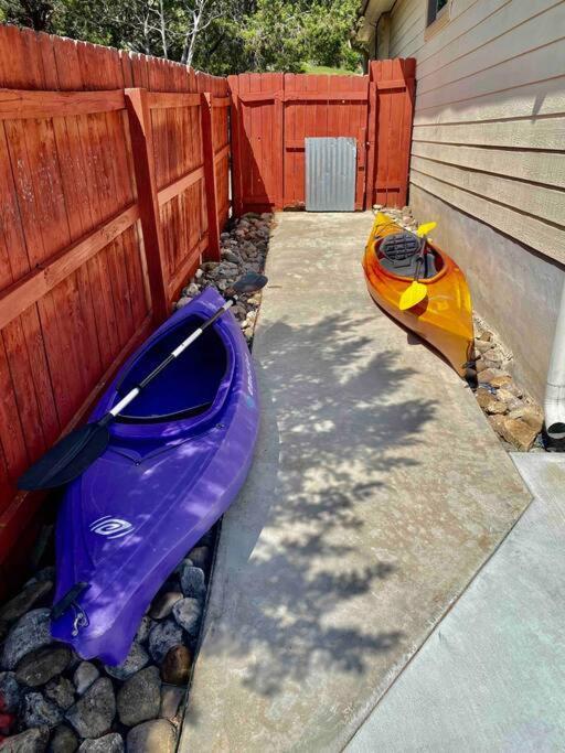 Lakeland Casita In Point Venture Optional Golf Cart Lago Vista Exteriör bild