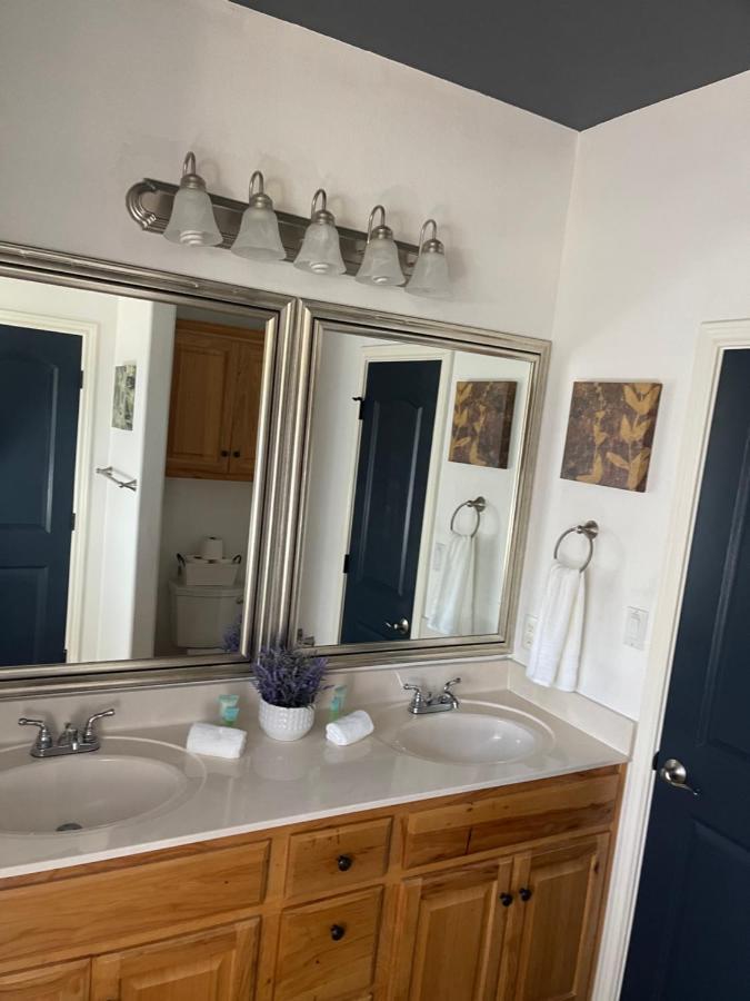 Lakeland Casita In Point Venture Optional Golf Cart Lago Vista Exteriör bild